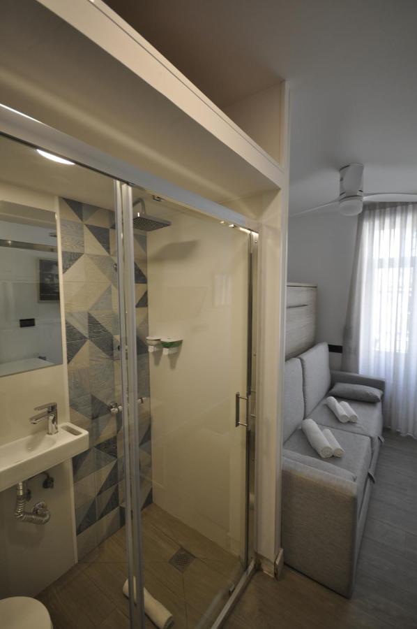 Habitacion El Camarote De El Vinagrillo Con Parking Cubierto Incluido Cartagena Luaran gambar